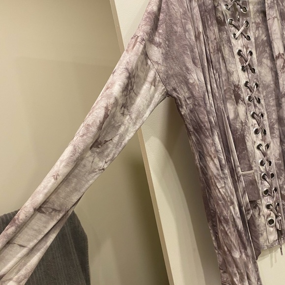 Size L brown and cream tie dye wrap sweater - Picture 5 of 14